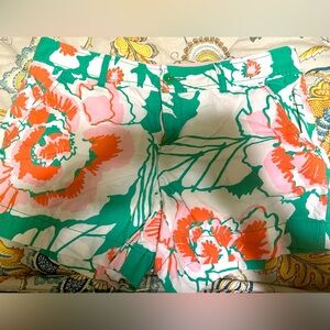 Lilly Pulitzer shorts size 10